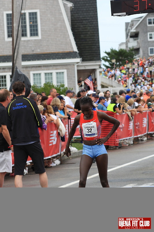 new_balance_falmouth_road_race f 7810